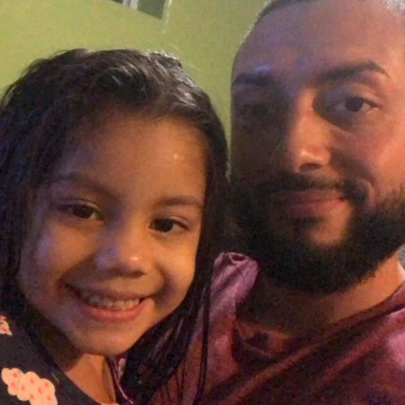 Meet your Posher, Juan - Picture 1 of 1